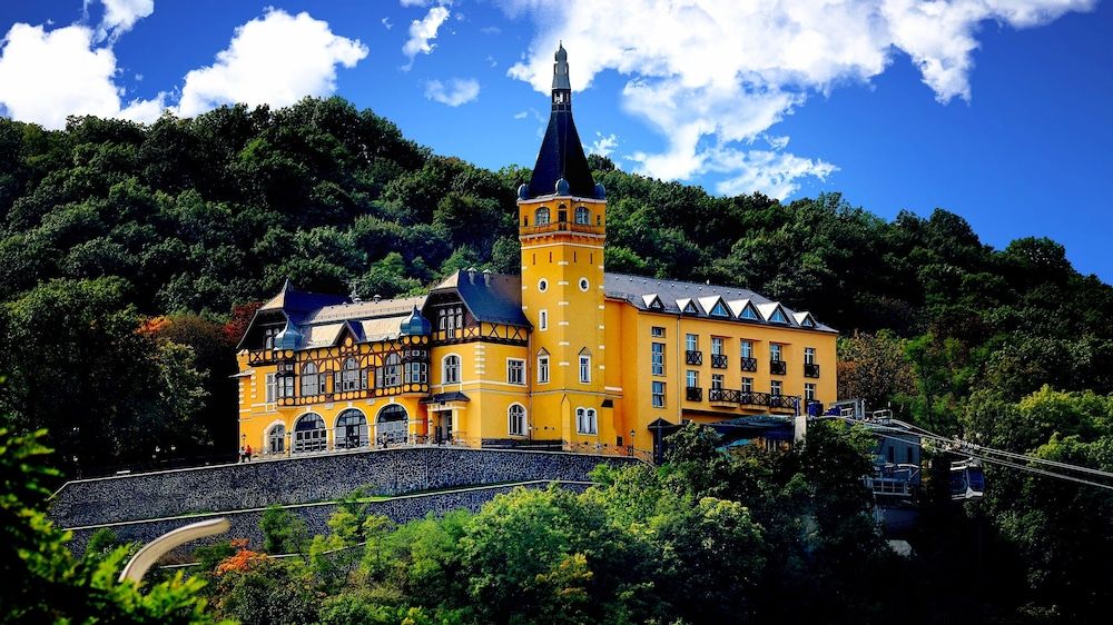 Větruše Hotel Restaurant.