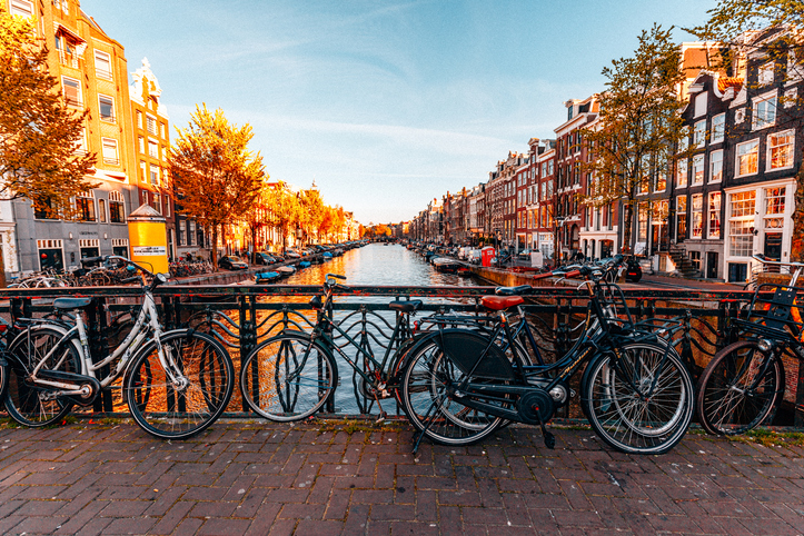 Secret Hotel Amsterdam Airport 4*”