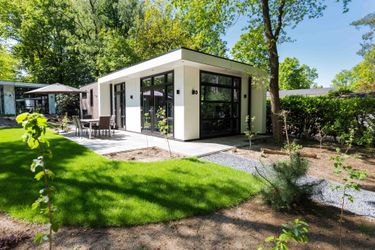 6-persoons stacaravan/chalet Deluxe Hottub