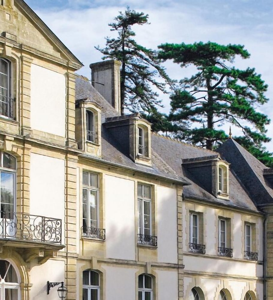 Grand Hotel "Château de Sully" - Piscine et Spa
