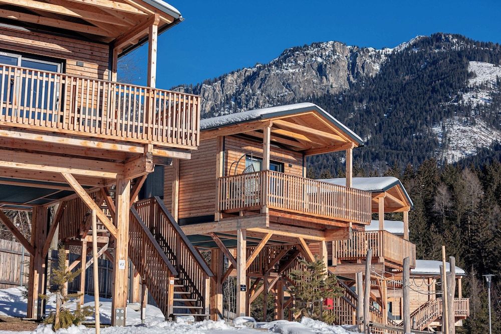 Chalets & Glamping Nassfeld by ALPS RESORTS.