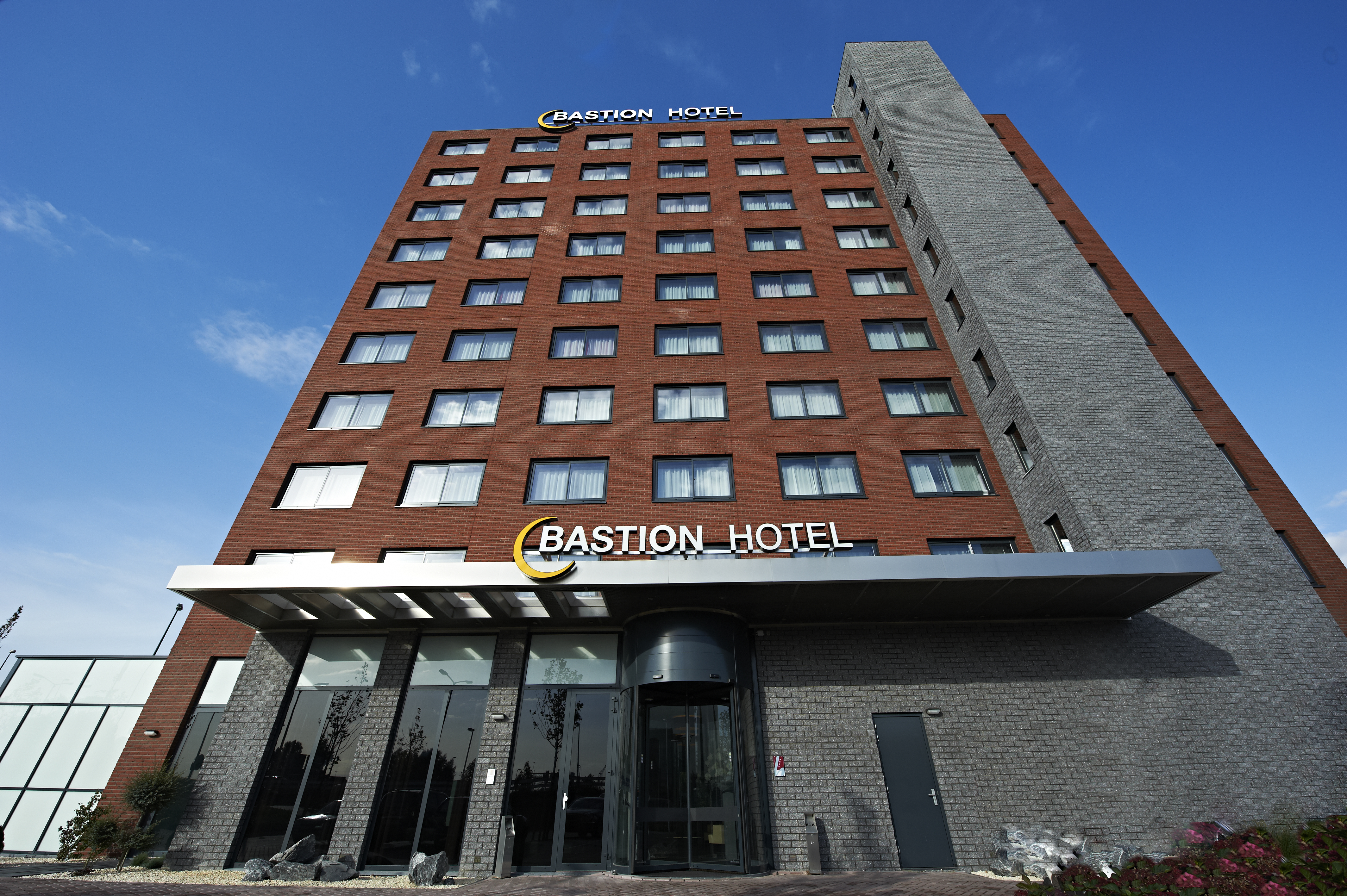 Bastion Hotel Vlaardingen <br/>64.00 ew <br/> <a href='http://vakantieoplossing.nl/outpage/?id=341db708cc7daa7f3929e9ef9f9a4494' target='_blank'>View Details</a>