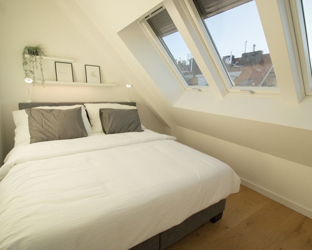 Stylish & Modern Apartment.