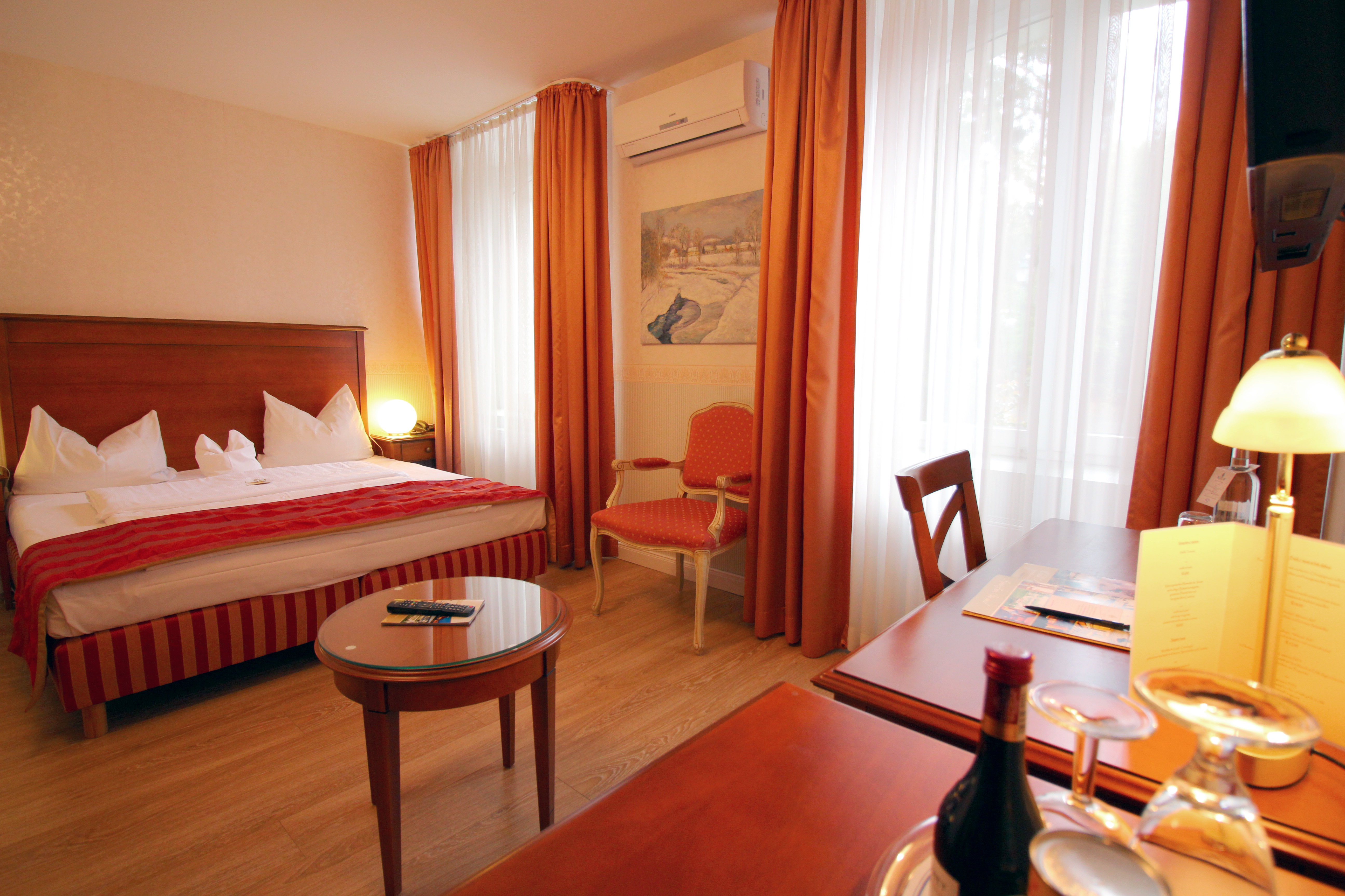 Hotel Am Mühlenteich <br/>99.00 ew <br/> <a href='http://vakantieoplossing.nl/outpage/?id=52a0888d167b4e9fdfdbb0eac47b3f41' target='_blank'>View Details</a>