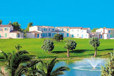 8-Personen Ferienhaus Beautiful maisonette with terrace in the beautiful Provence