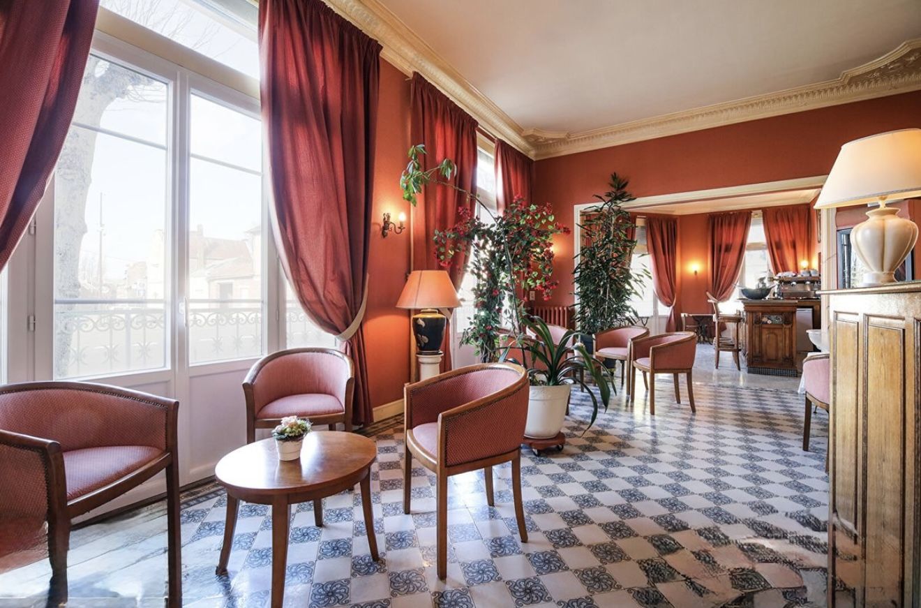 Hotel Le Renaissance.