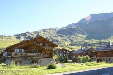10-persoons bungalow Luxury chalet with fireplace in the area of Alpe d'Huez