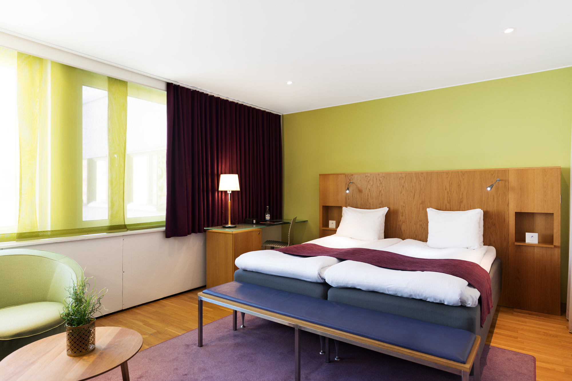 ProfilHotels Hotel Aveny <br/>78.58 ew <br/> <a href='http://vakantieoplossing.nl/outpage/?id=ad8bdcc5c0b7de2e51ce9ce1557b194c' target='_blank'>View Details</a>
