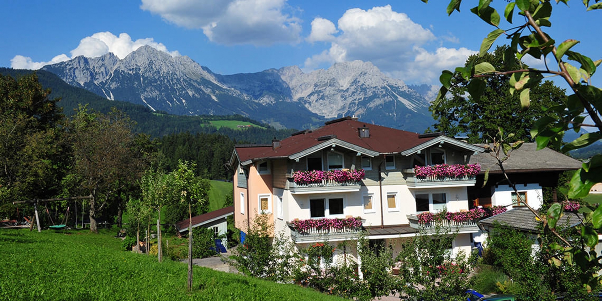 Bed & Breakfast Landhaus Strasser <br/>96.00 ew <br/> <a href='http://vakantieoplossing.nl/outpage/?id=5ca67ca141b74e1edb10eed82b3f5381' target='_blank'>View Details</a>