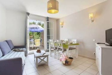 6-Personen Ferienwohnung Cabries M 2/3p6