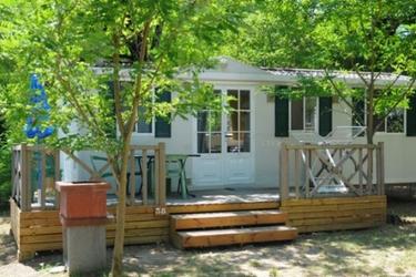 6-persoons Stacaravan Grand Confort 24 m² (24 m²) (max 4 adults)
