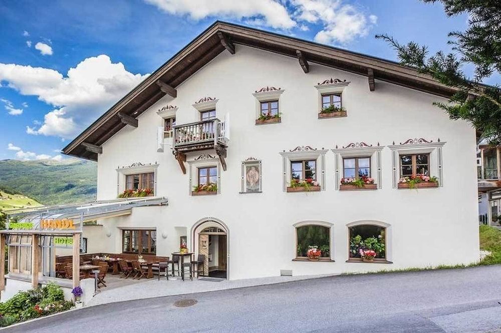Hotel Gasthof Handl.