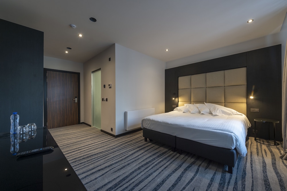 Hotel Monarc