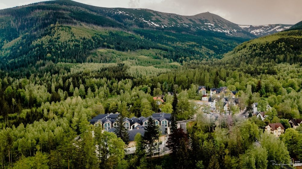 Green Mountain Hotel.