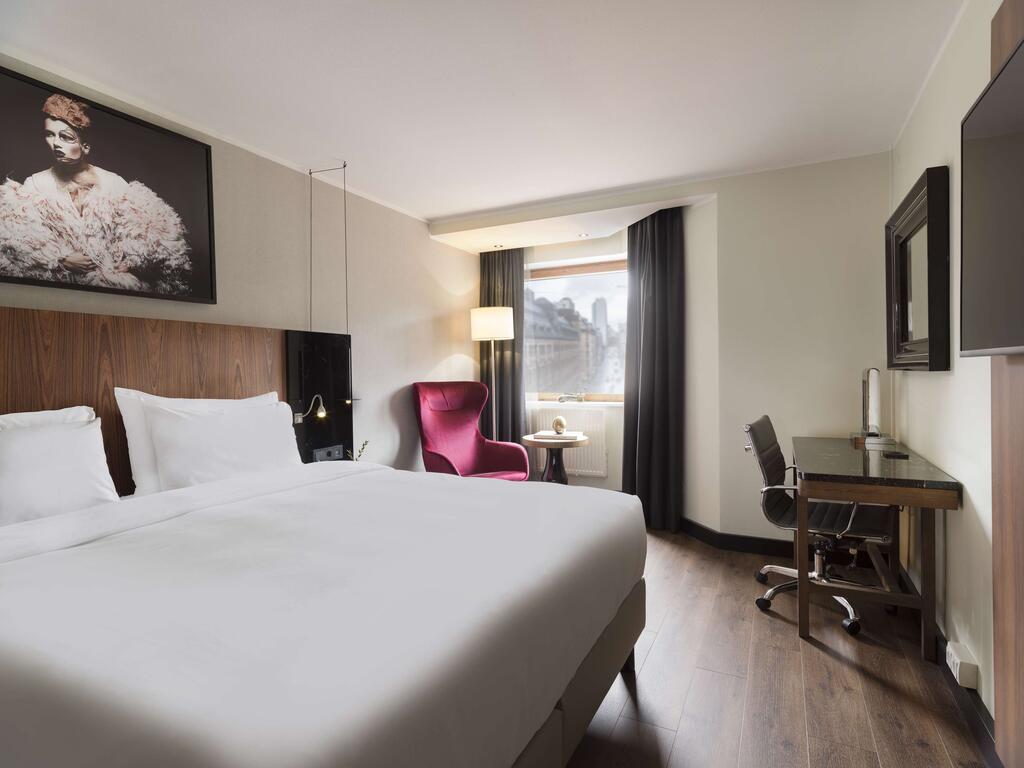 Radisson Blu Royal Viking Hotel <br/>108.26 ew <br/> <a href='http://vakantieoplossing.nl/outpage/?id=efb2cb09ccee7e9d1dffa1cbfdfd18c3' target='_blank'>View Details</a>