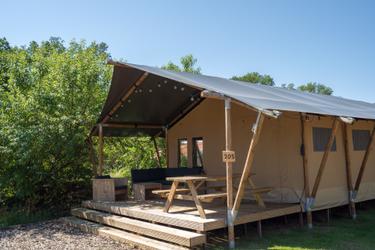 6-Personen Möbliertes Zelt Woodlodge