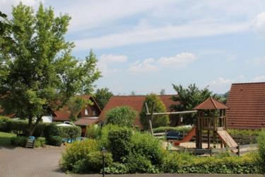 7-persoons bungalow Comfortable holiday home with 2 bathrooms, in the Bruchttal
