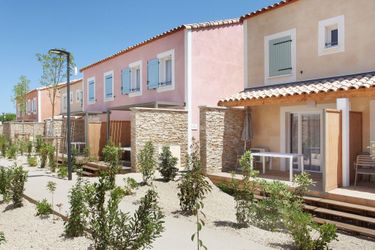 6-Personen Ferienhaus Beautiful modern apartment near the historic Aïgues Mortes