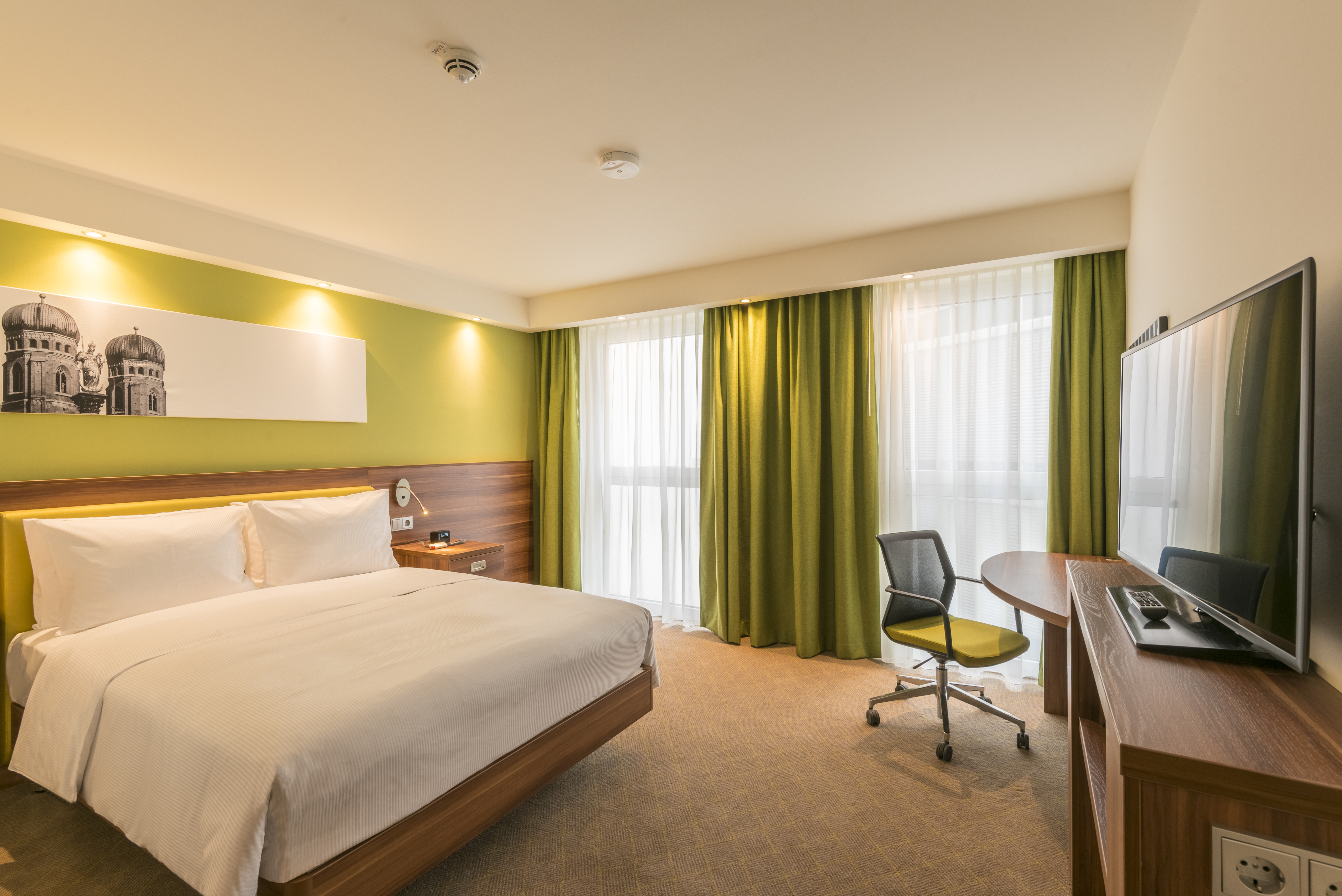 Hampton By Hilton Munich City West <br/>83.33 ew <br/> <a href='http://vakantieoplossing.nl/outpage/?id=3dc3dbcc0486ab3b4422e8bc52b592d1' target='_blank'>View Details</a>