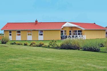 12-person group accommodation 10+2 DSH617