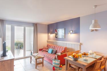 4-Personen Ferienwohnung - 1 bedroom - Terrace or balcony - Open sea view - Seafront