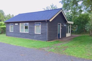 6-person cottage
