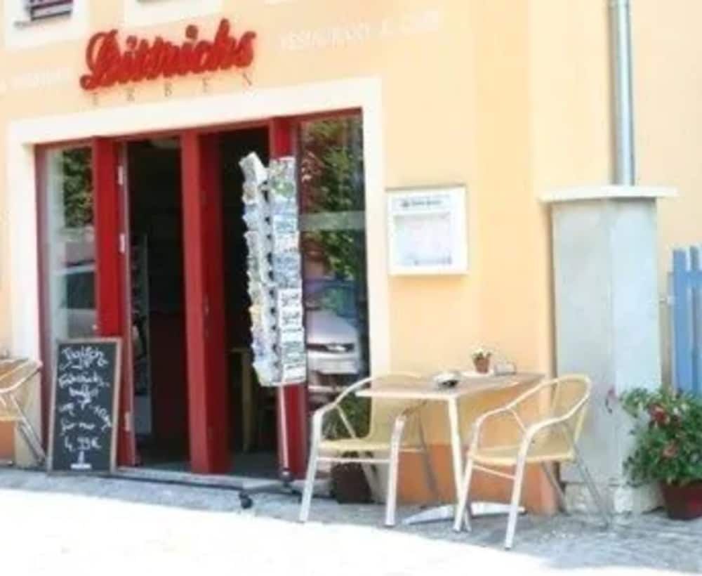 Hotel Dittrichs Erben.