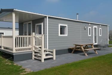 4-person Mobile home/caravan met Terras