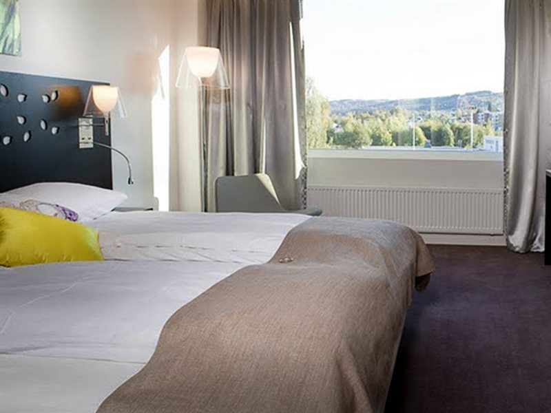 Quality Hotel Strand Gjøvik <br/>139.43 ew <br/> <a href='http://vakantieoplossing.nl/outpage/?id=0bf2d7bb260e8278e2ab656e04f2fd15' target='_blank'>View Details</a>