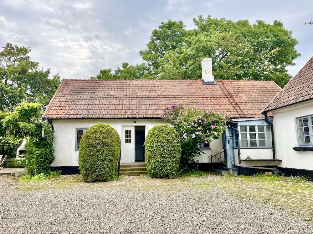 Sydkustens at Tullnäs Vingård.