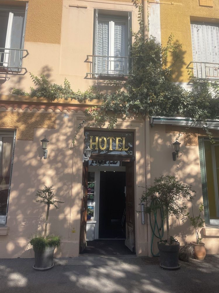 Hôtel de Provence.