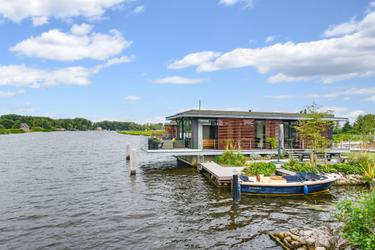 Landal Waterpark De Alde Feanen - ACCOMMODATION