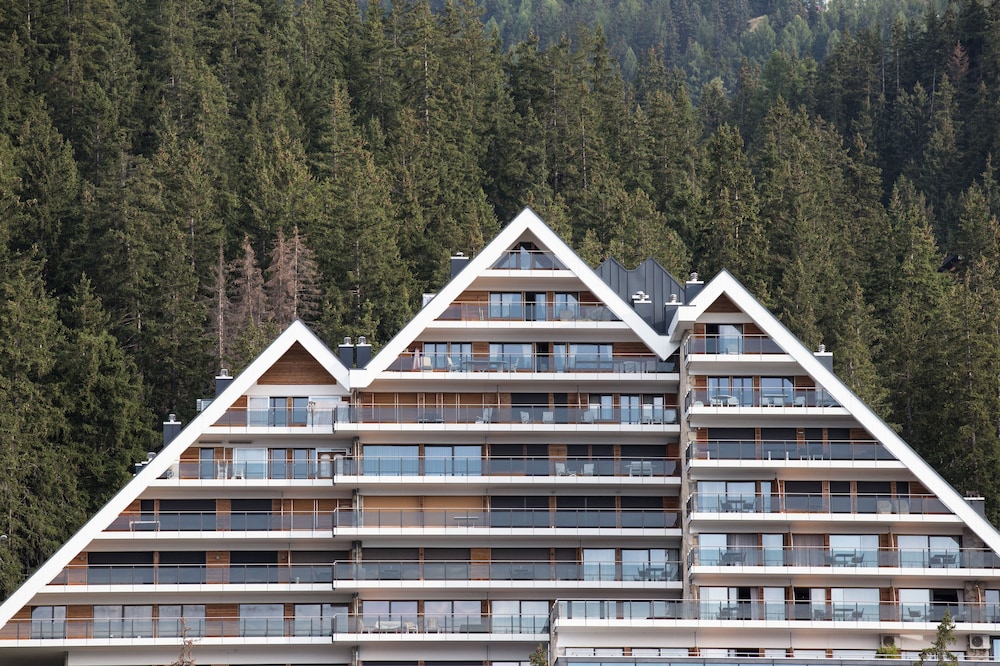 Crans Ambassador