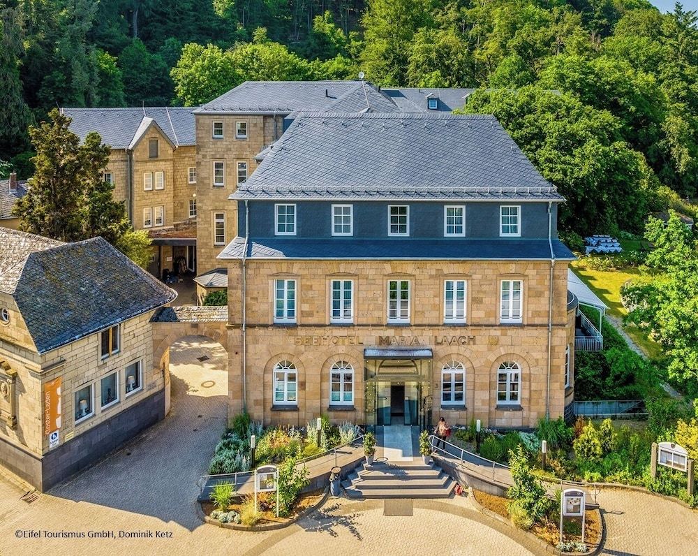 Seehotel Maria Laach.