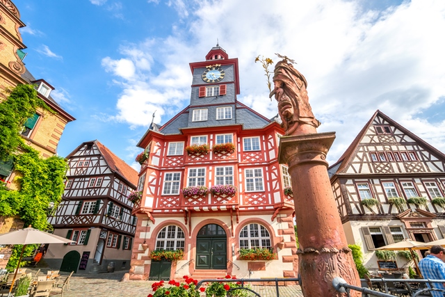 Michel Hotel Heppenheim <br/>59.20 ew <br/> <a href='http://vakantieoplossing.nl/outpage/?id=920662eff52ab96391f1d08d0050950e' target='_blank'>View Details</a>