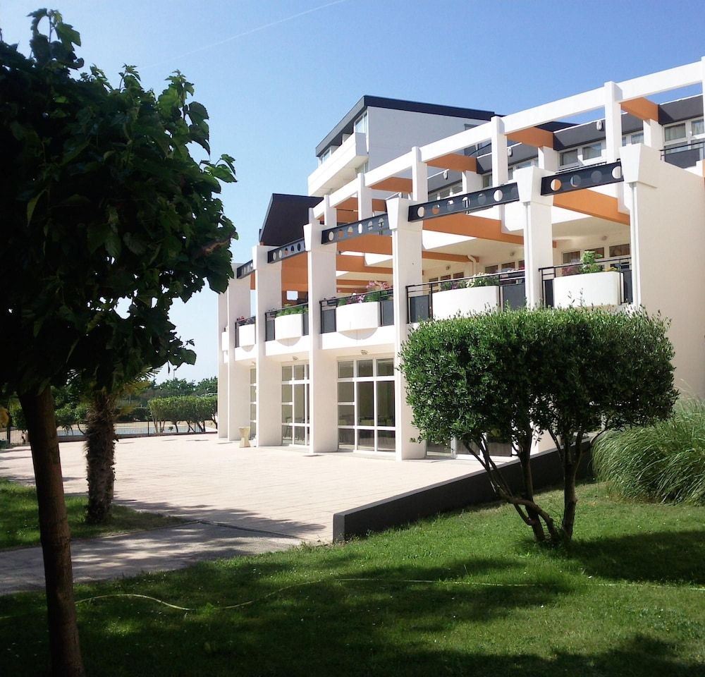 Hôtel-Résidence les Aiguades.