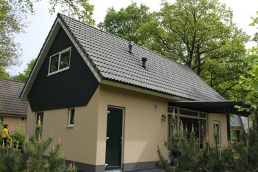 6-persoons bungalow C 4+2 Bedstee