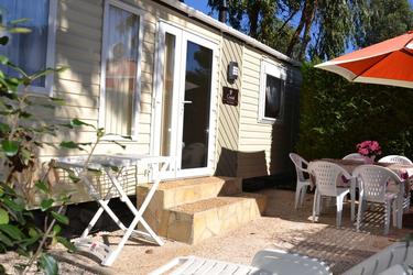 5-persoons Stacaravan PRESTIGE + air conditioning + TV (max 4 adults)