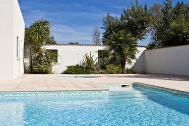 6-persoons bungalow Nice apartment with dishwasher located on a marina