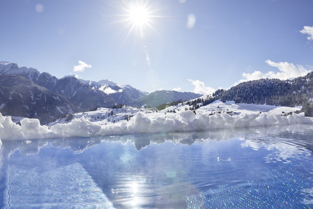Hotel Tirol