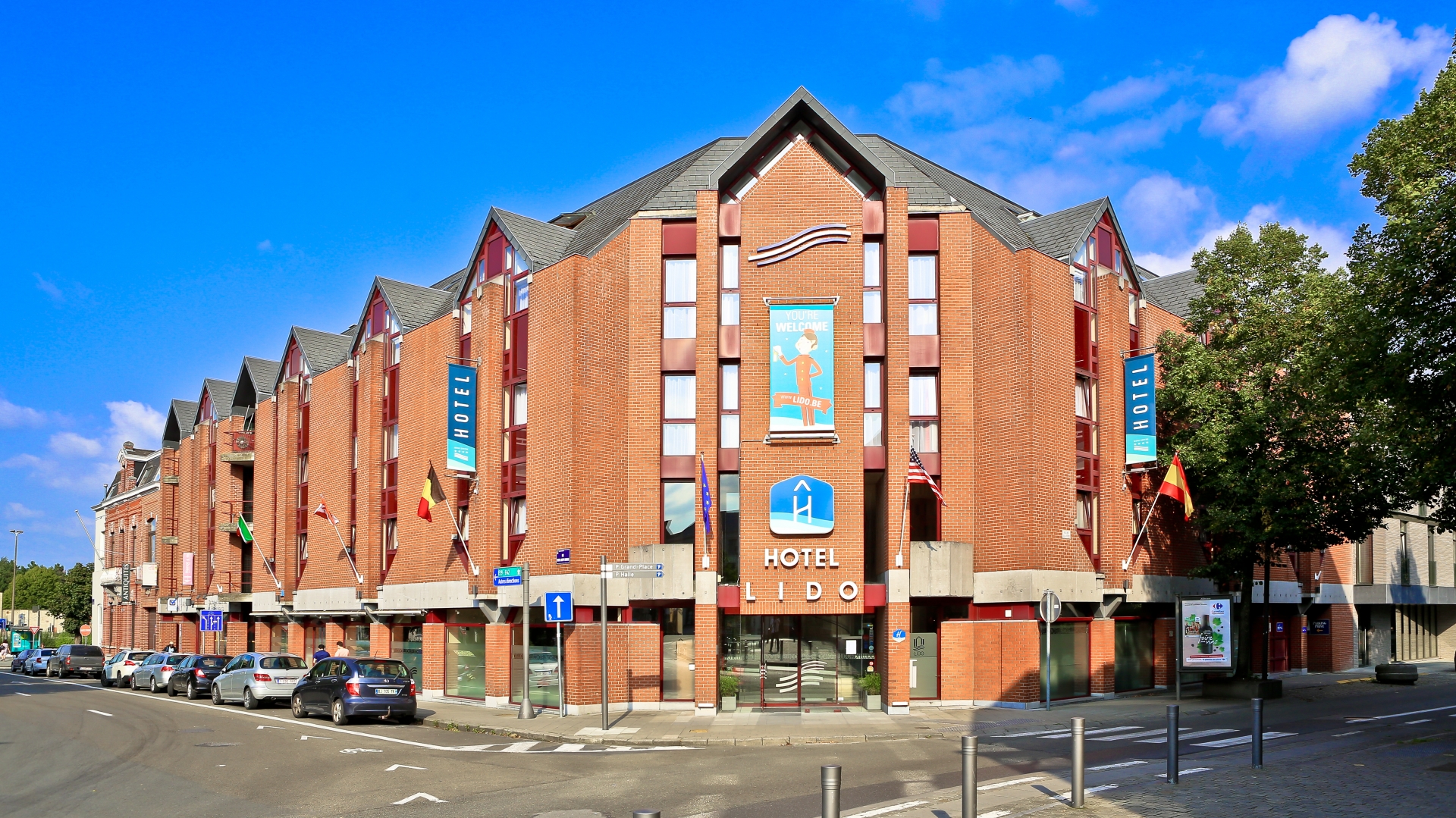 LIDO****Mons Centre <br/>65.00 ew <br/> <a href='http://vakantieoplossing.nl/outpage/?id=08ed0e6bd8377c43e39007e7c1965ef4' target='_blank'>View Details</a>
