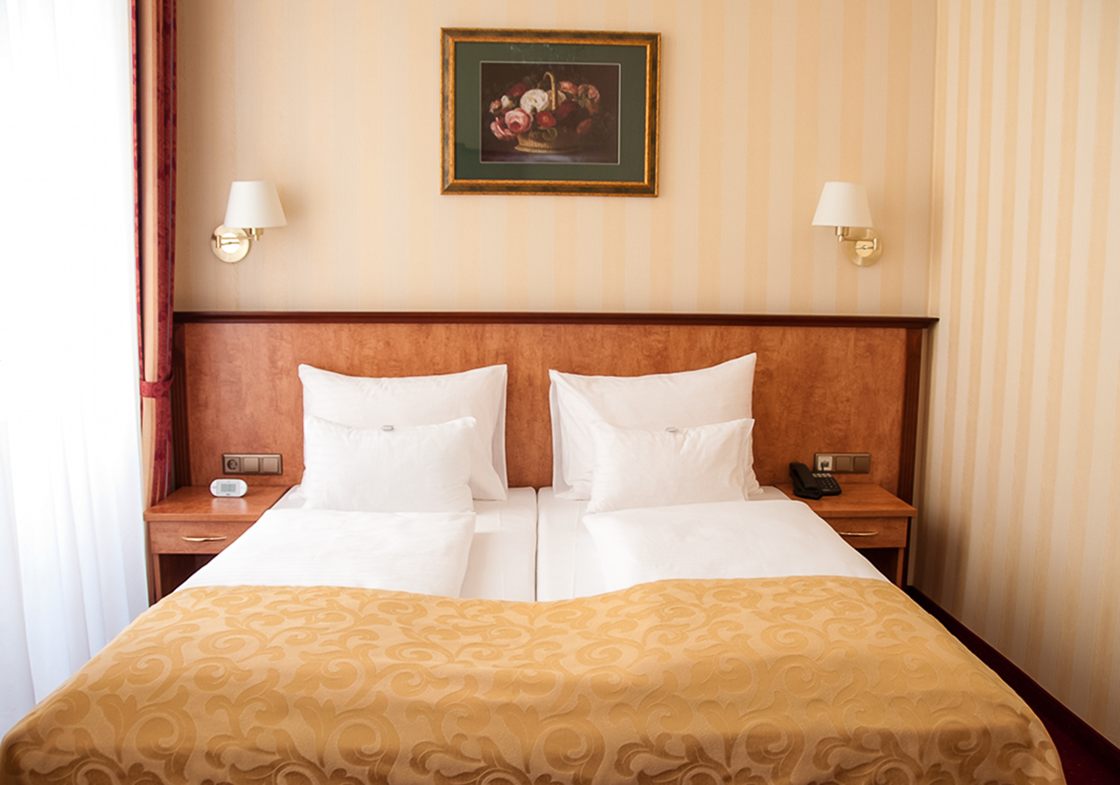 Opera Suites