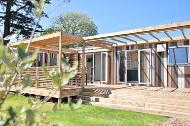 6-persoons bungalow Cabane Premium 4 Pièces 6 Personnes Climatisée + TV