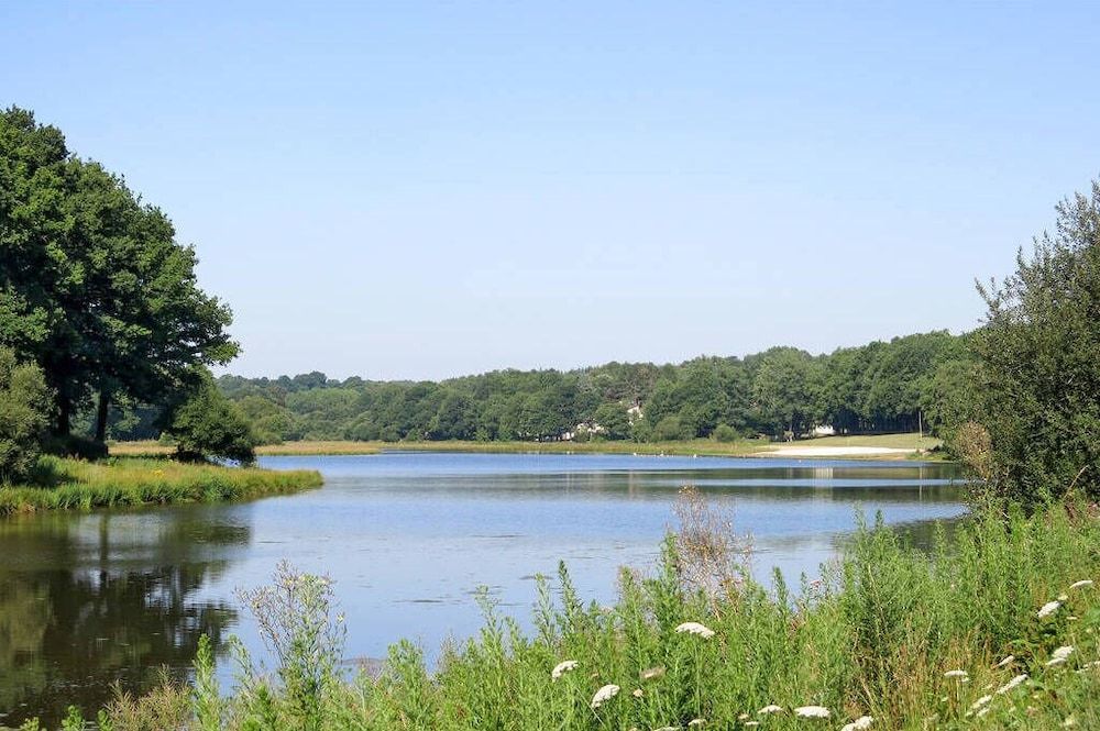 Terres de France - Domaine du Moulin Neuf.