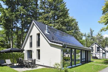 10-person cottage 10L