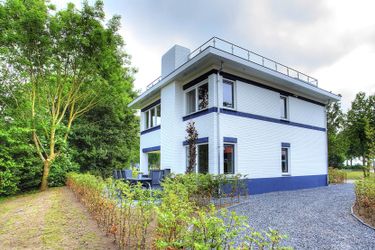 10-person group accommodation GB10L