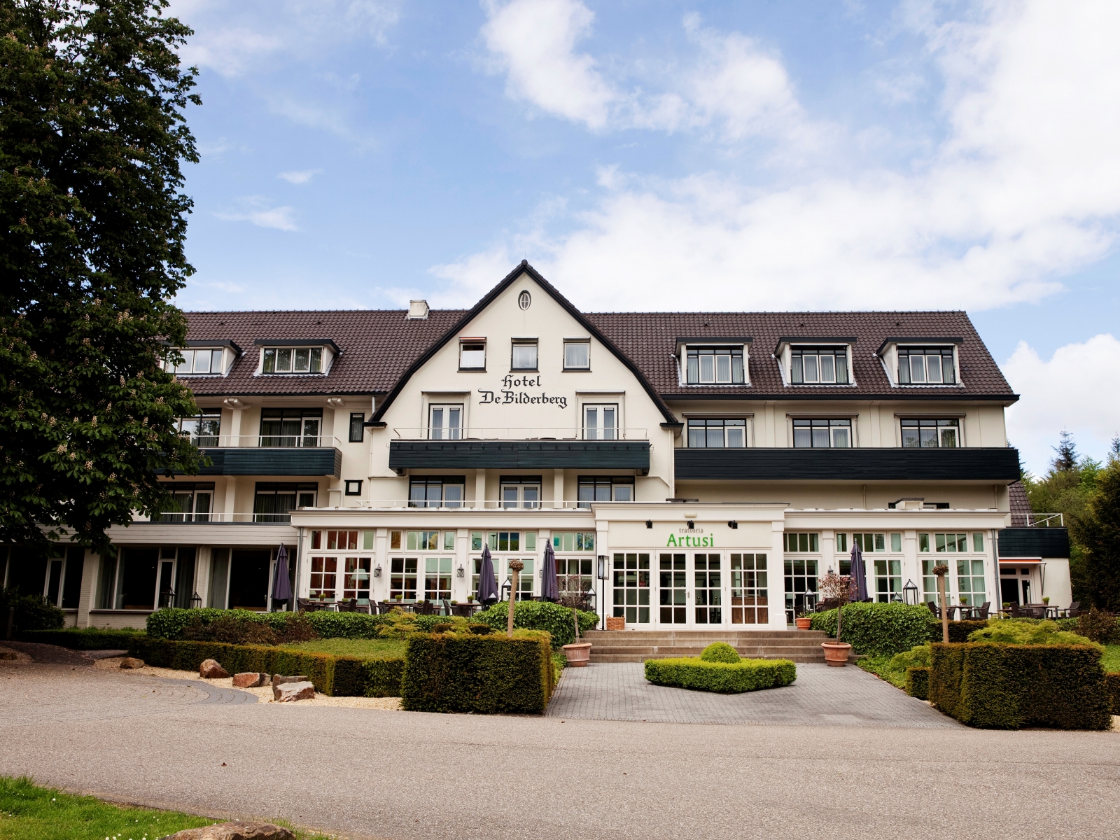 Hotel De Bilderberg <br/>87.00 ew <br/> <a href='http://vakantieoplossing.nl/outpage/?id=eccf66789ca574e75879b2988d309b0b' target='_blank'>View Details</a>