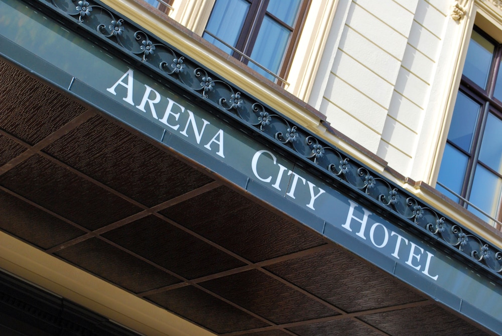 Hotel Arena City