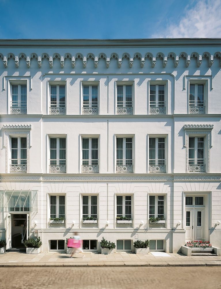 Aussen Alster Hotel