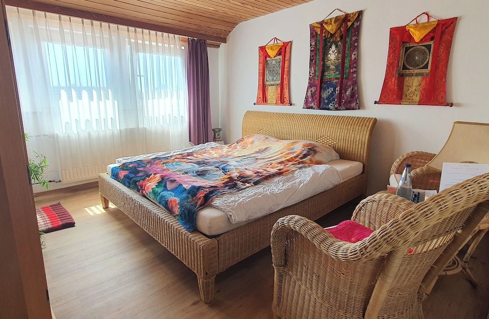 Seminarhaus Arya Maitreya.